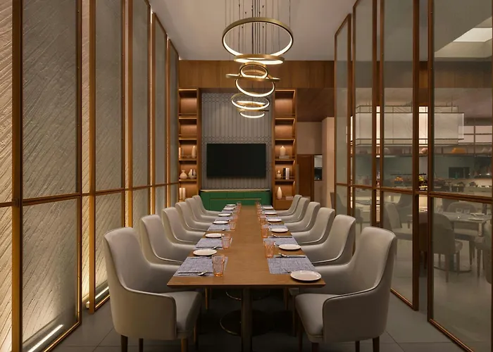 Courtyard By Marriott Surat